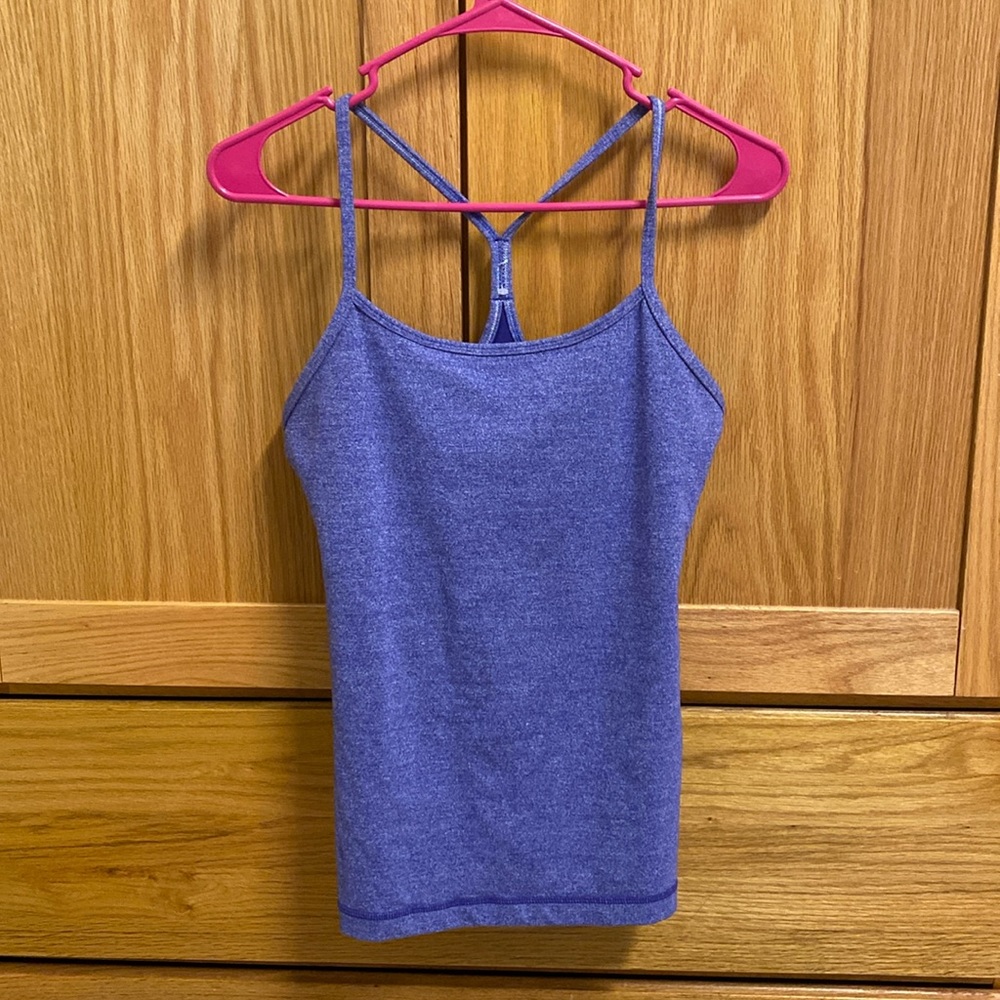 Lululemon tank